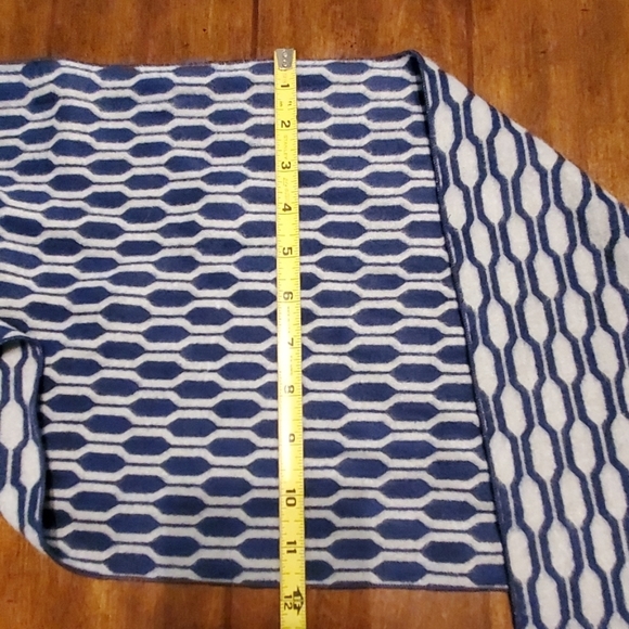 🧚‍♂️Nordstrom scarf Satin poly mix - Picture 5 of 5